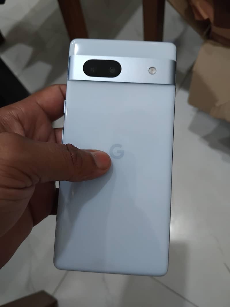 Google Pixel 7a 5
