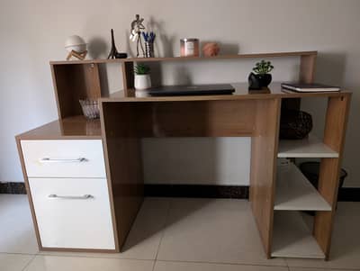 Modern design work and study table