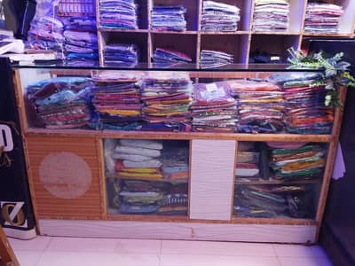 cash counter * customer counter