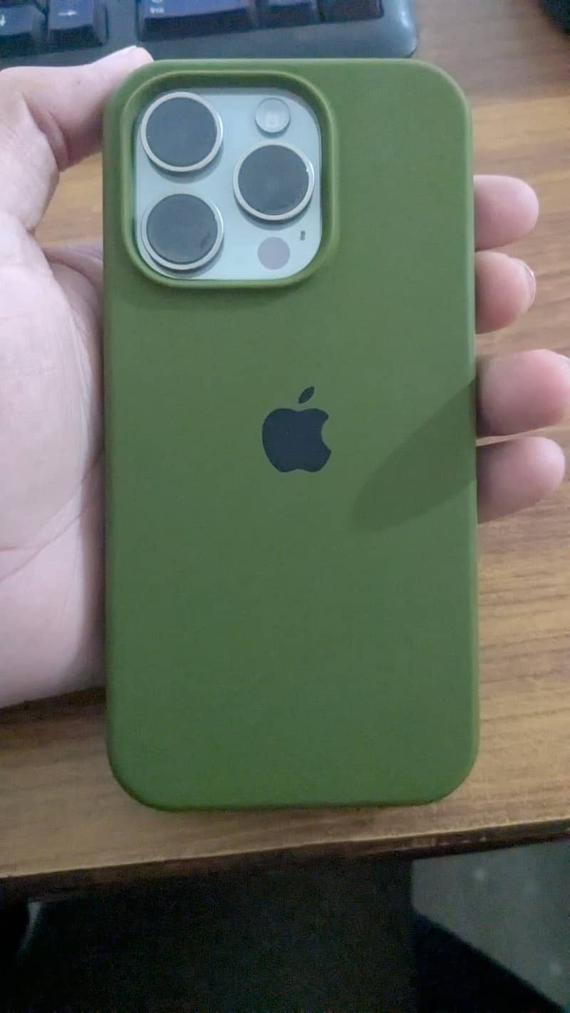 iphone 15 pro 3