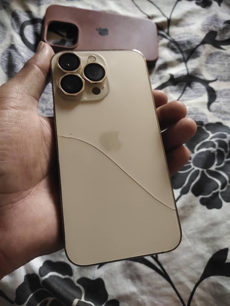 Apple iPhone 13 Pro 6