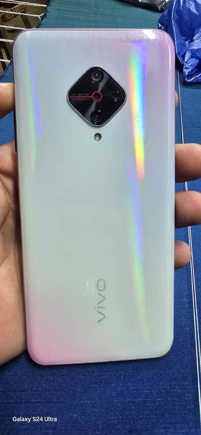 Vivo Y51