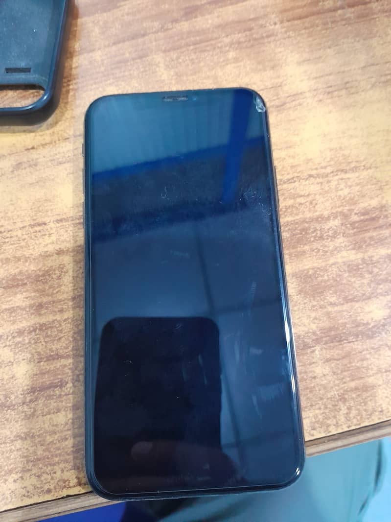 Apple iPhone X 3