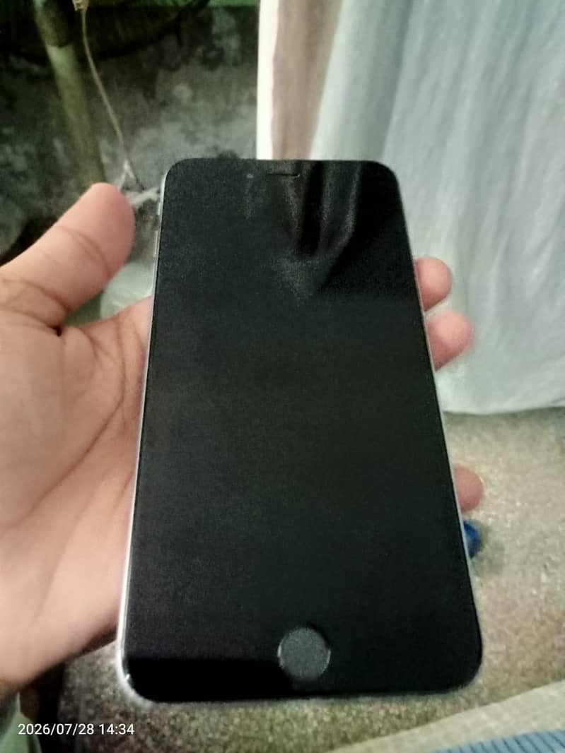 Apple iPhone 6S Plus 0