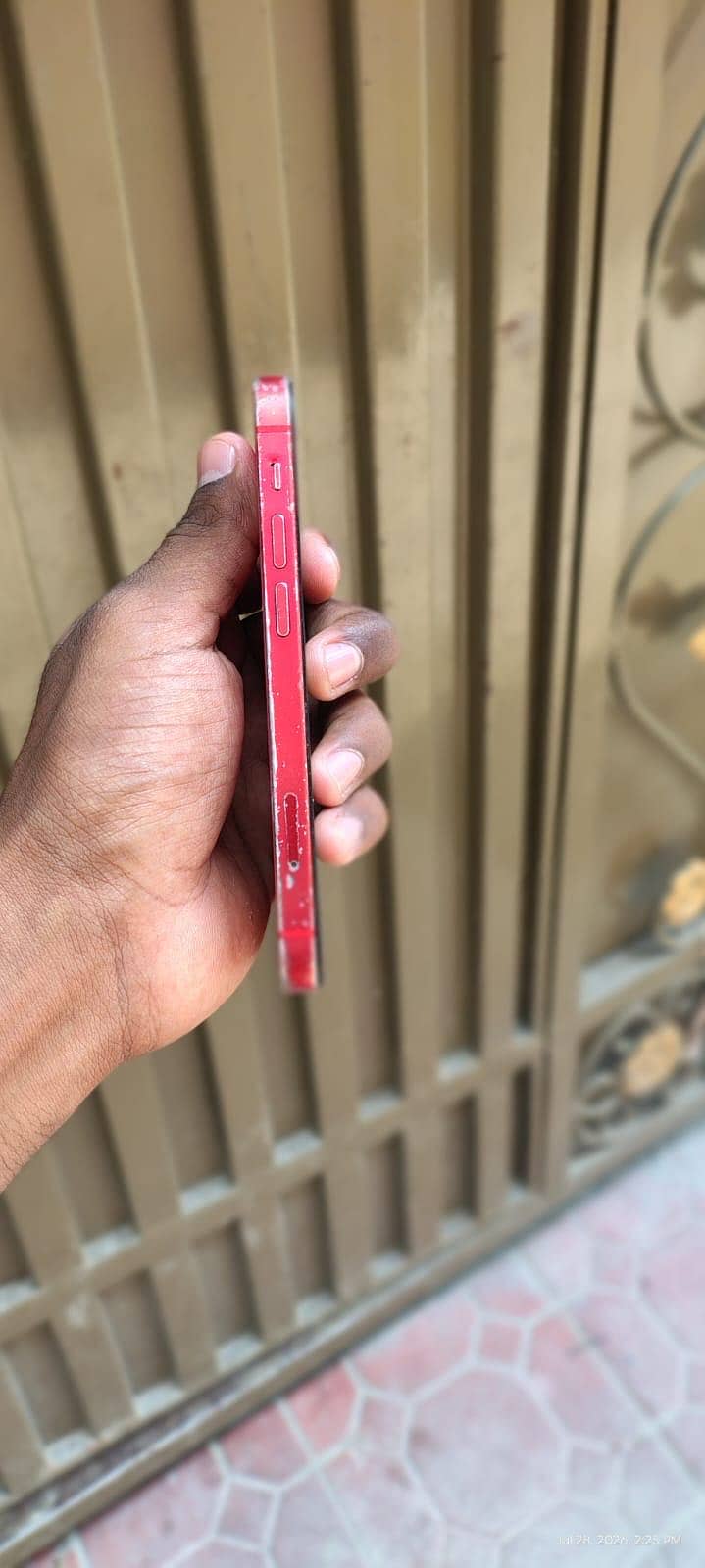 Apple iPhone 12 mini 4