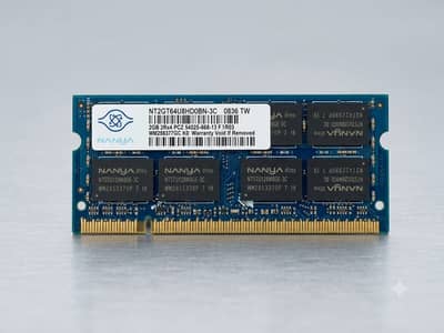 Nanya 2GB DDR2 Laptop RAM (PC2-5300S / 667MHz / SODIMM)