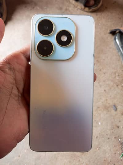 Tecno Spark 20