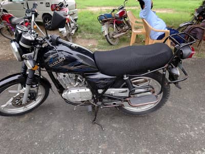 Suzuki GS 150 SE