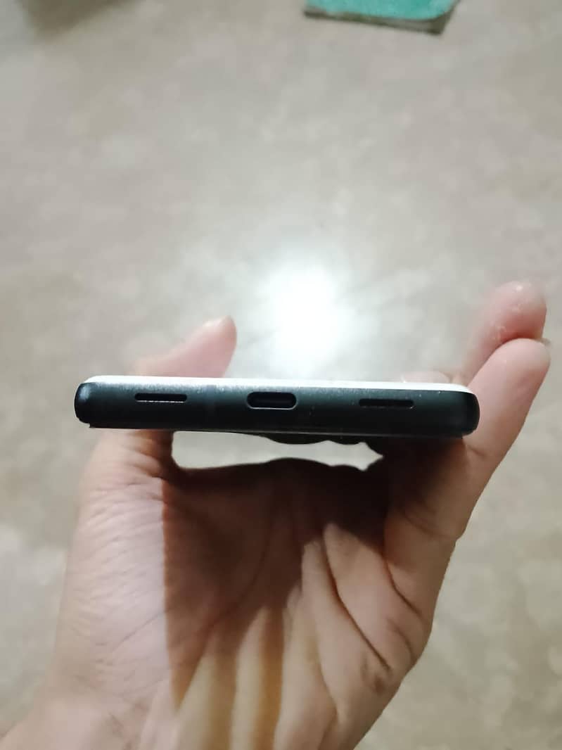 Google Pixel 6a 2
