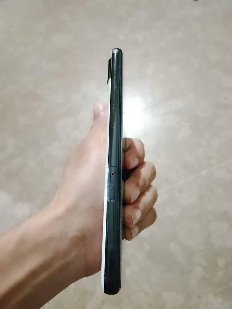 Google Pixel 6a 4