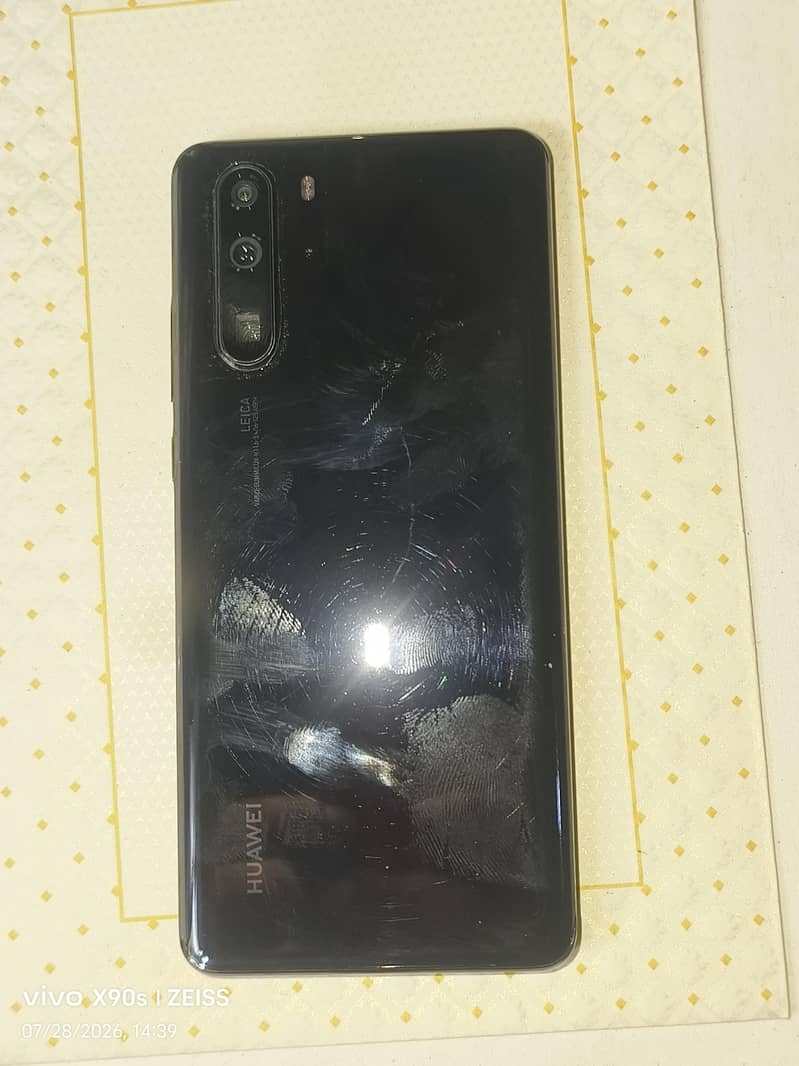 Huawei P30 Pro 0