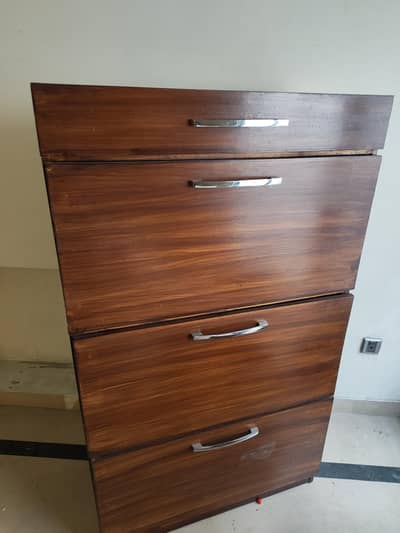 Shoe Cabinet for Sale. 9.5/10