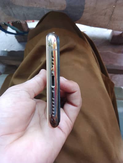 Apple iPhone 11 Pro