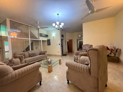 Spacious 600 Square Yards House Available For Rent In F-10