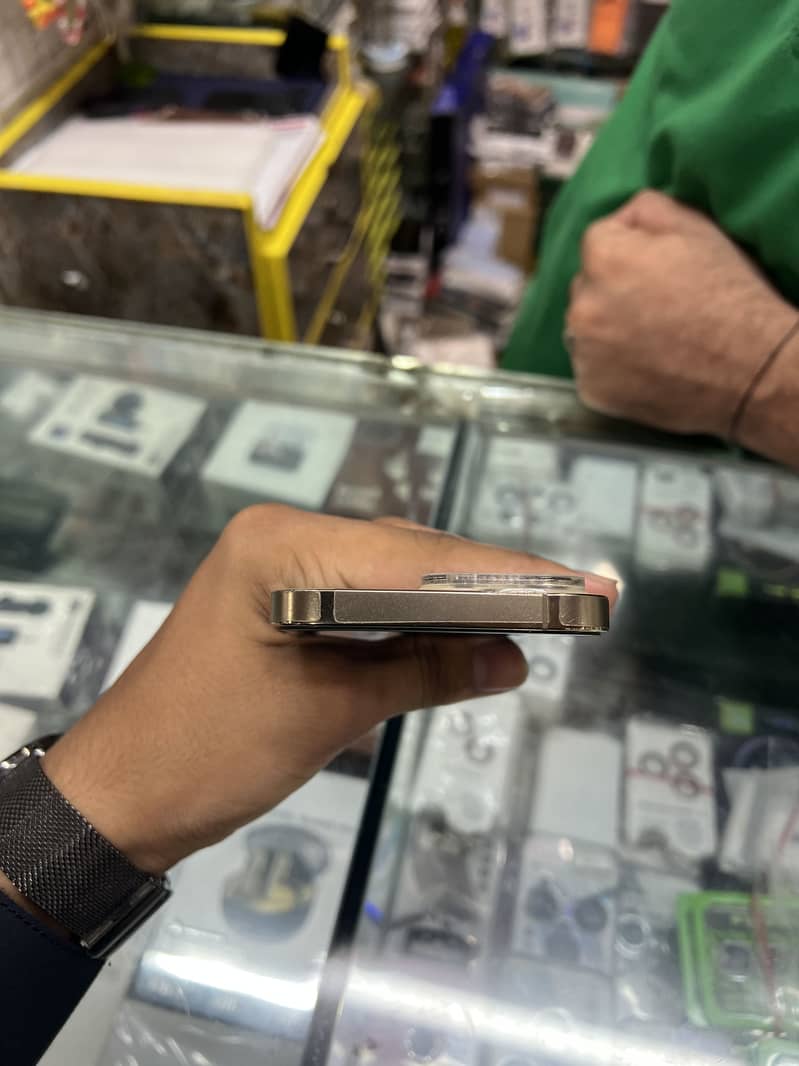 Iphone 13 pro 5