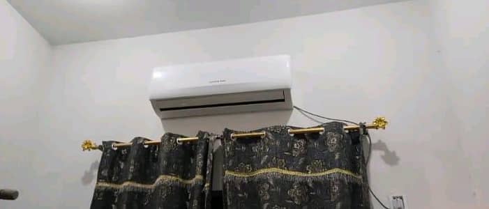 Changhong Ruba 1.5 Ton Inverter AC – 10/10 Condition