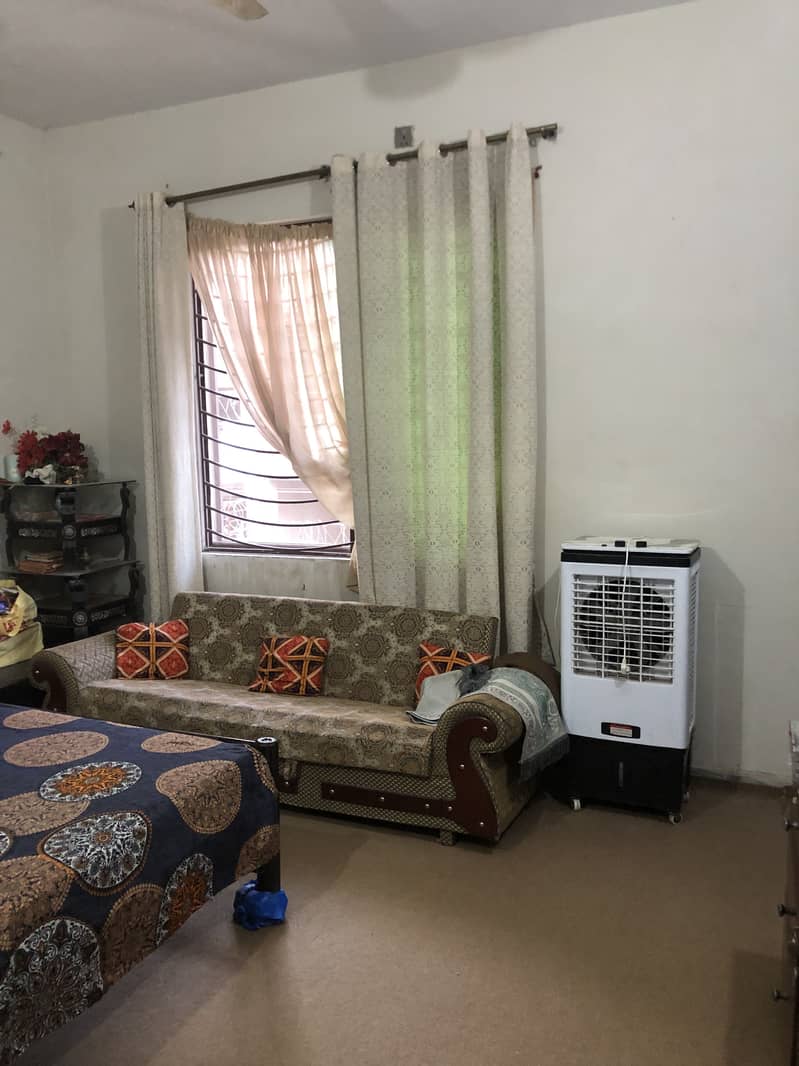 Upper portion for rent 8