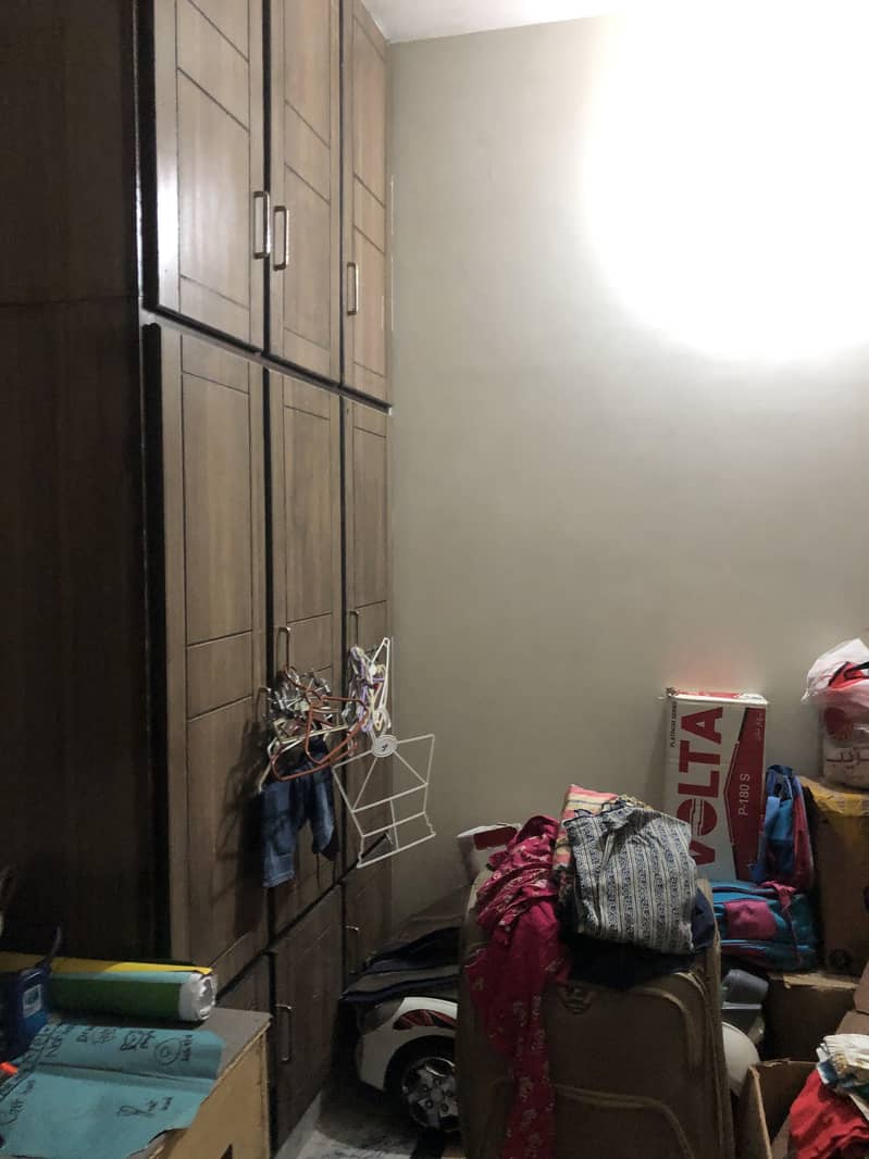 Upper portion for rent 12