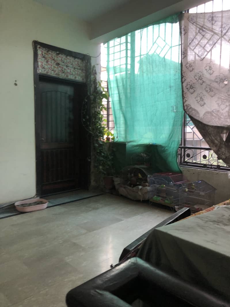 Upper portion for rent 17