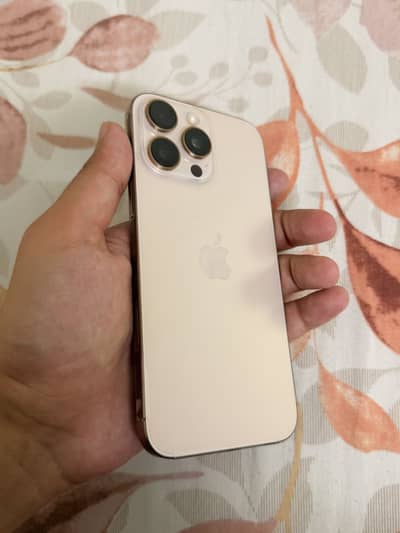 Apple iPhone 16 Pro Max