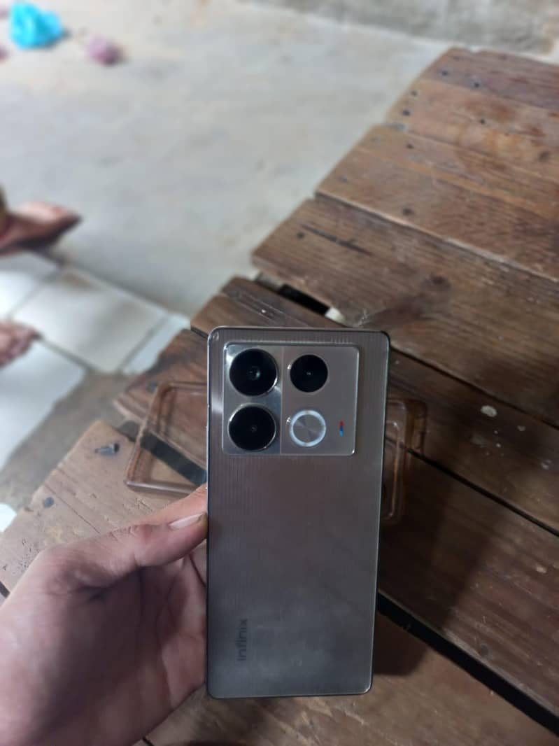Infinix Note 40 6