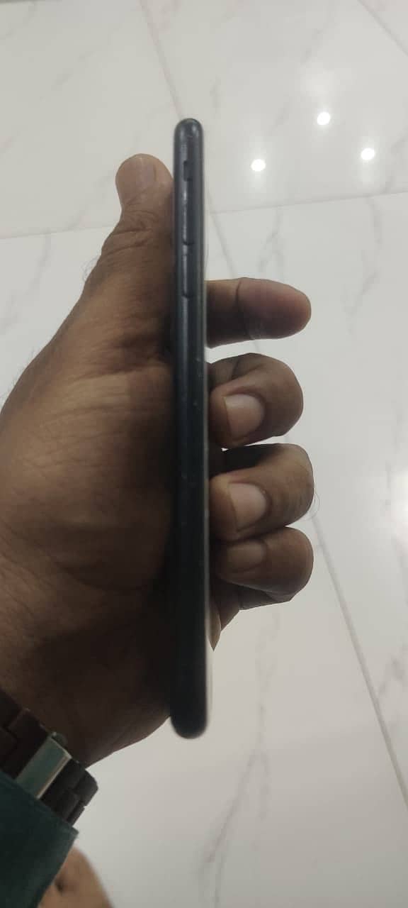 Apple iPhone SE 1