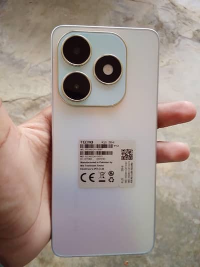 Tecno Spark 20