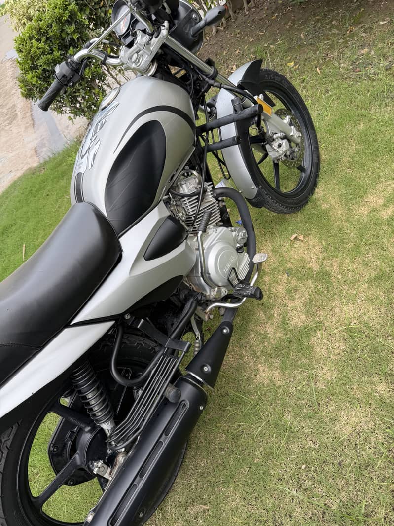 Yamaha YB 125Z-DX 2021 | Self Start | 10,100 KM | Gujranwala 2