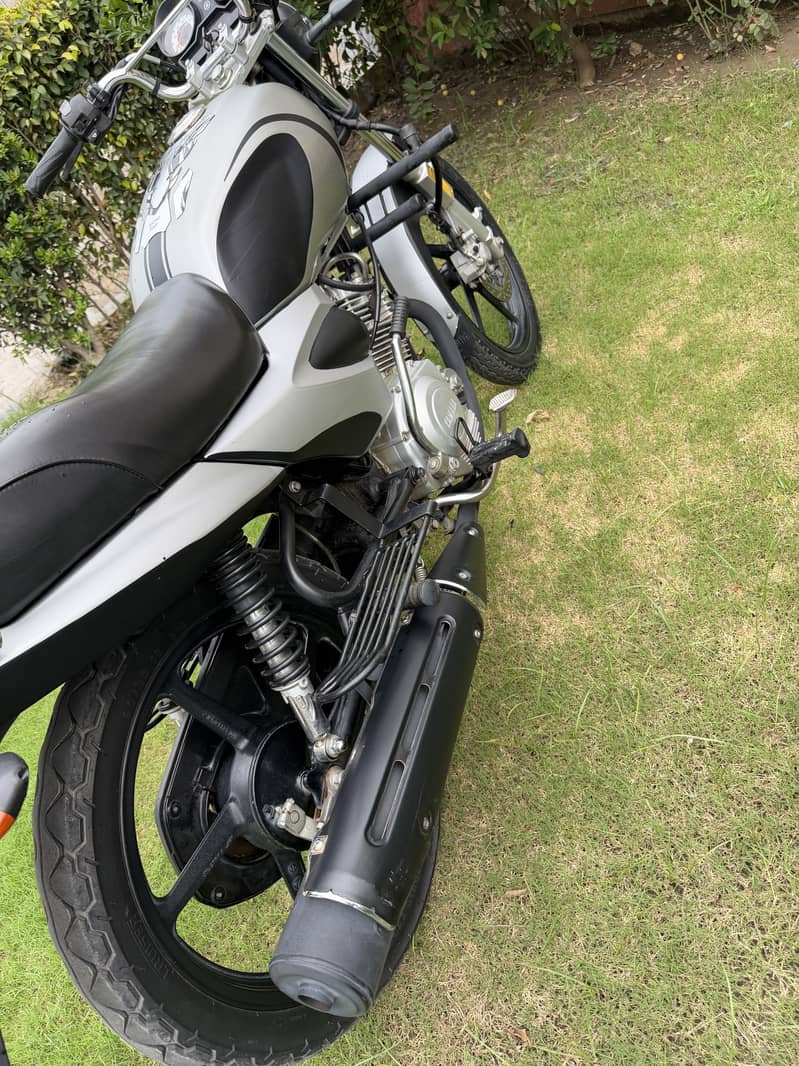 Yamaha YB 125Z-DX 2021 | Self Start | 10,100 KM | Gujranwala 5