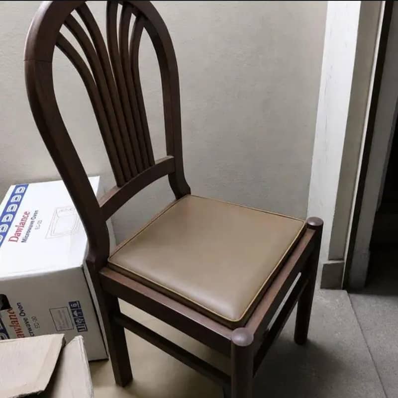 Dining table with 5 chairs 1
