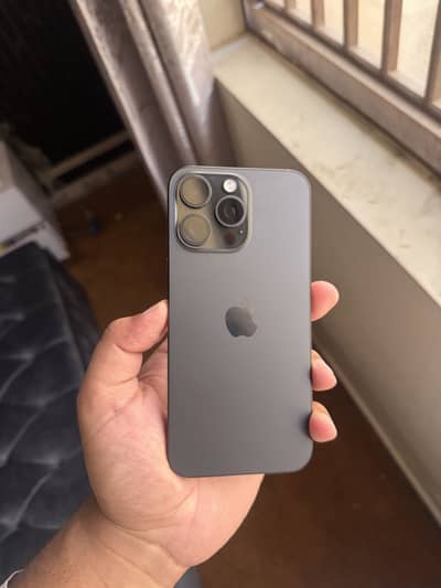 iphone 15 pro Max non pta 256gb Factory unlocked.