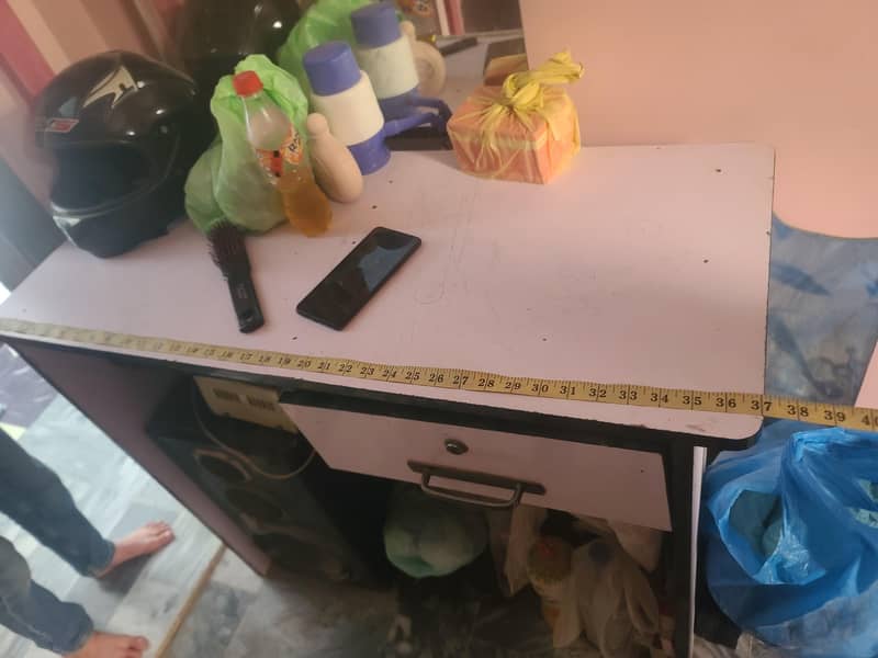counter table 3