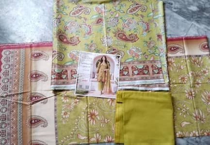 Lawn 3 pc printed suit