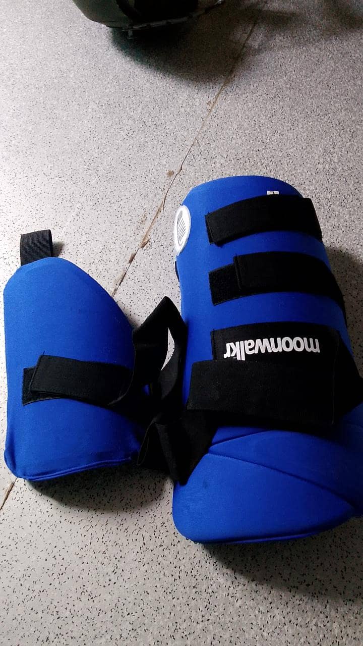 cricket kit 4