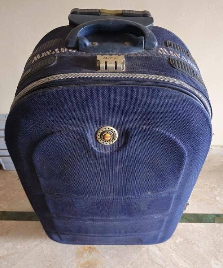 Medium Size Durable Suitcase 0