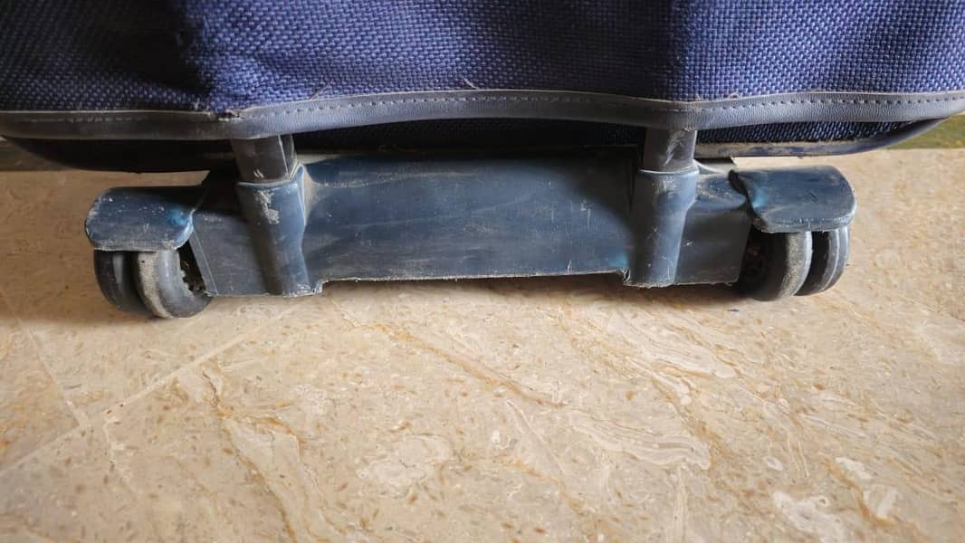 Medium Size Durable Suitcase 2