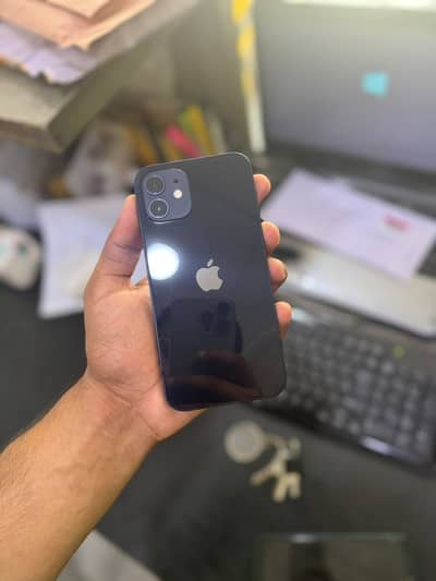 Apple iPhone 12 64GB JV