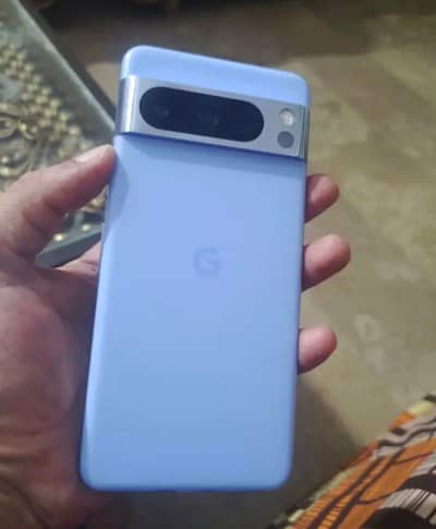 Google Pixel 8 Pro