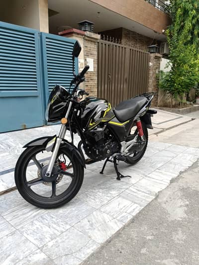 HONDA CB 150 F