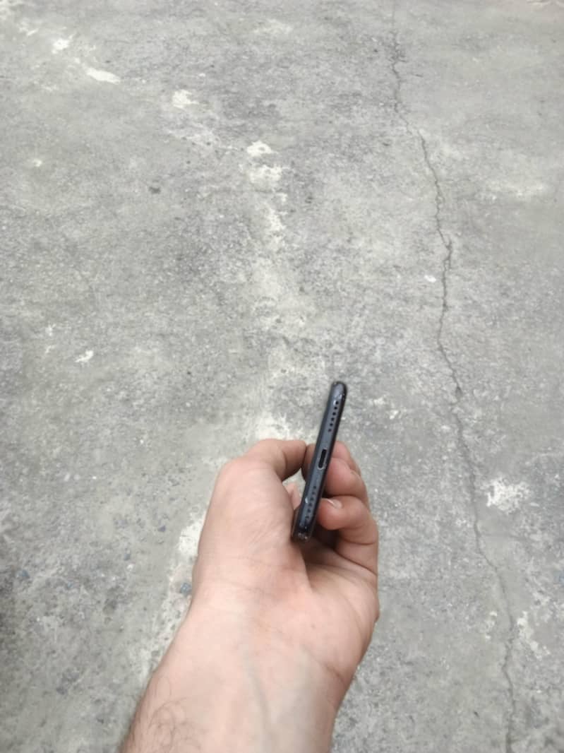 Apple iPhone 7 7