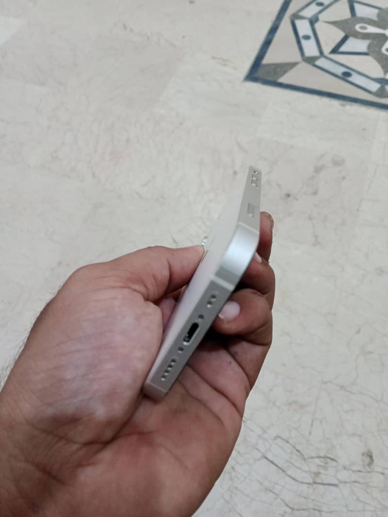 Apple iPhone 12 mini 5