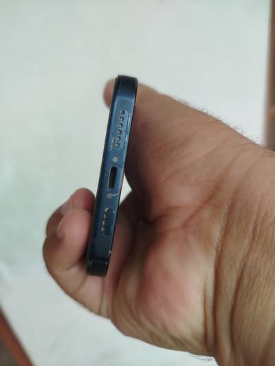 Apple iPhone 14 plus LLA 128 GB  back glass break purchase abroad
