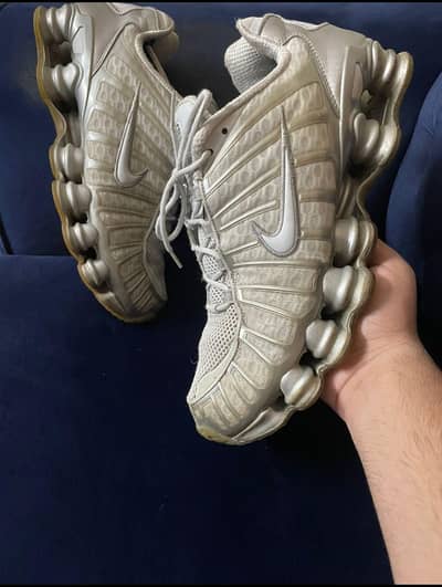 NIKE SHOCKS PLATINUM size45