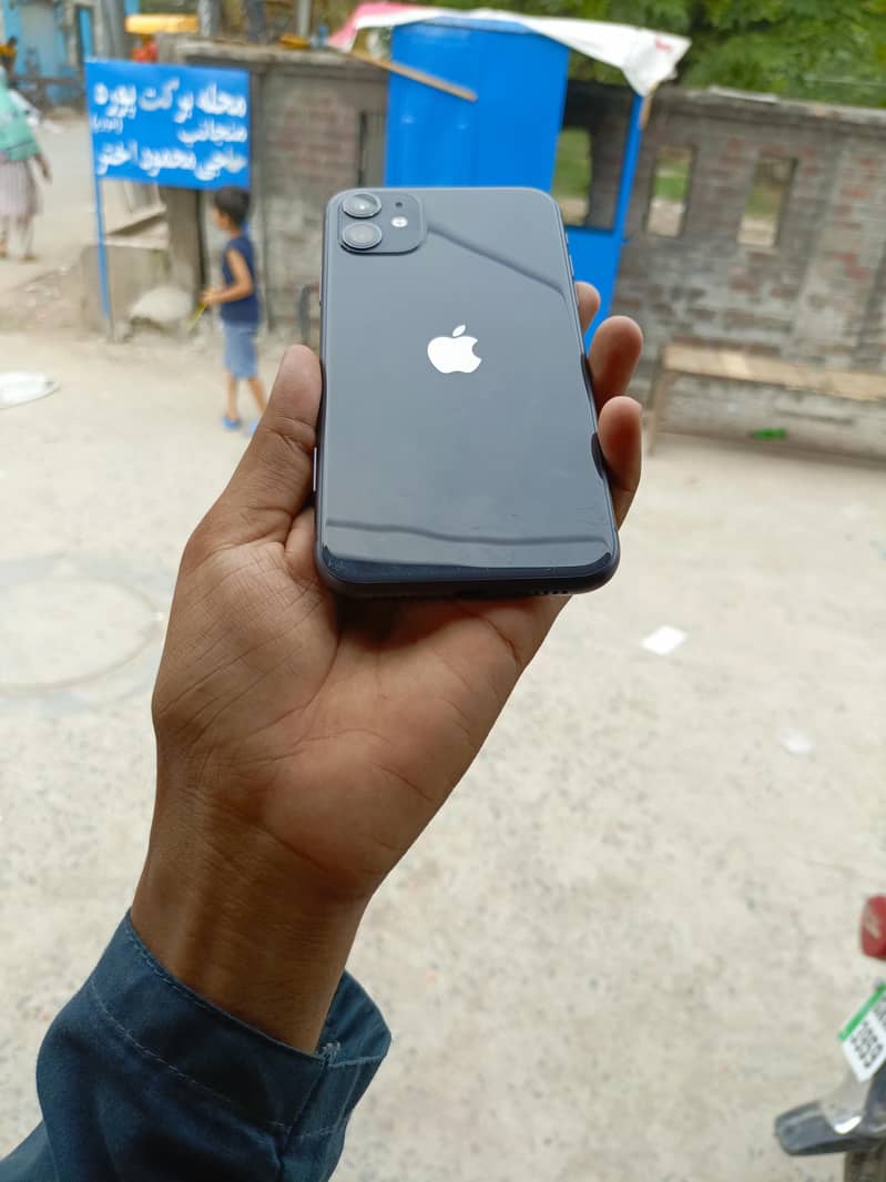 Apple iPhone 11 2