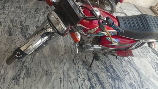 Honda 125 2023