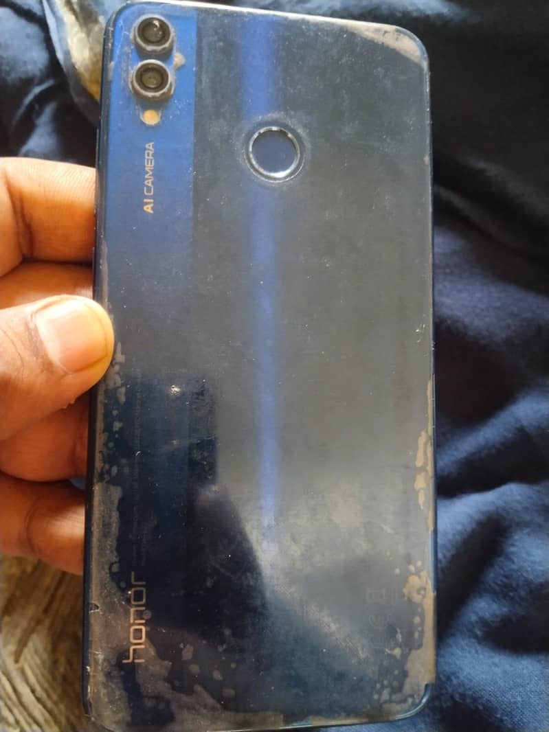 Honor 8X 4