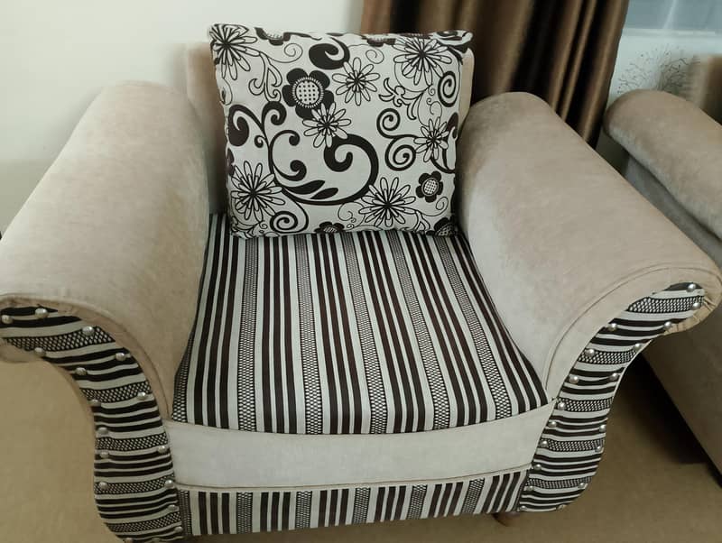sofa set 1