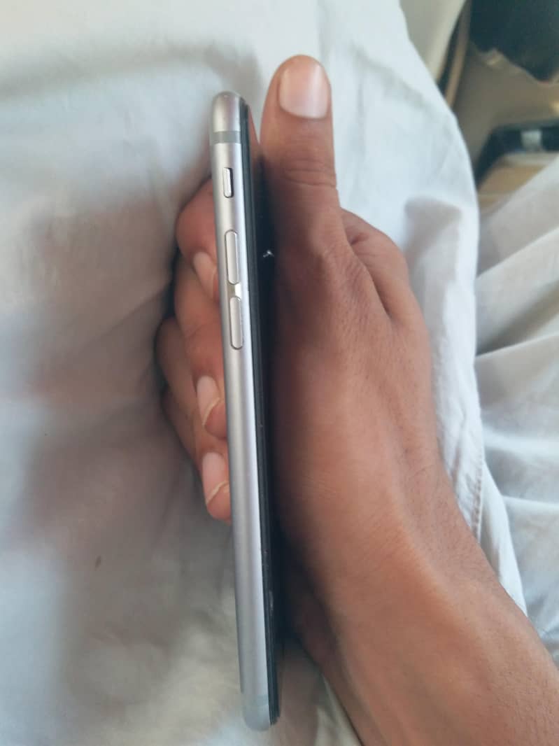 Apple iPhone 6S 6