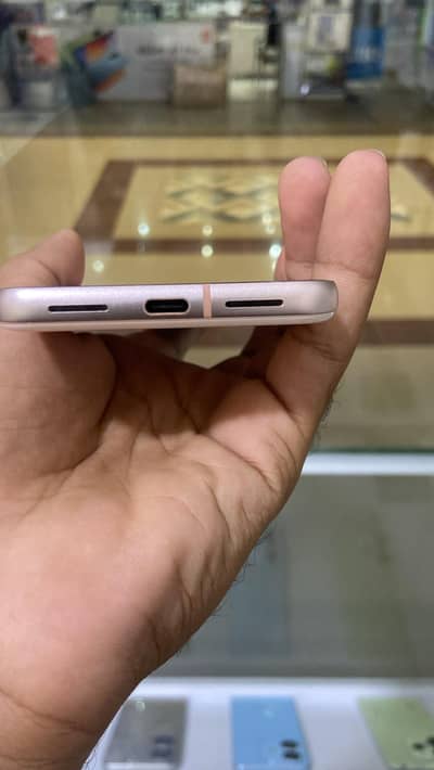 Google Pixel 8