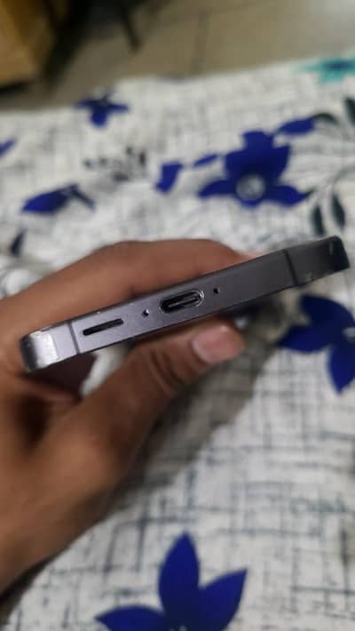 Samsung Mobile S24